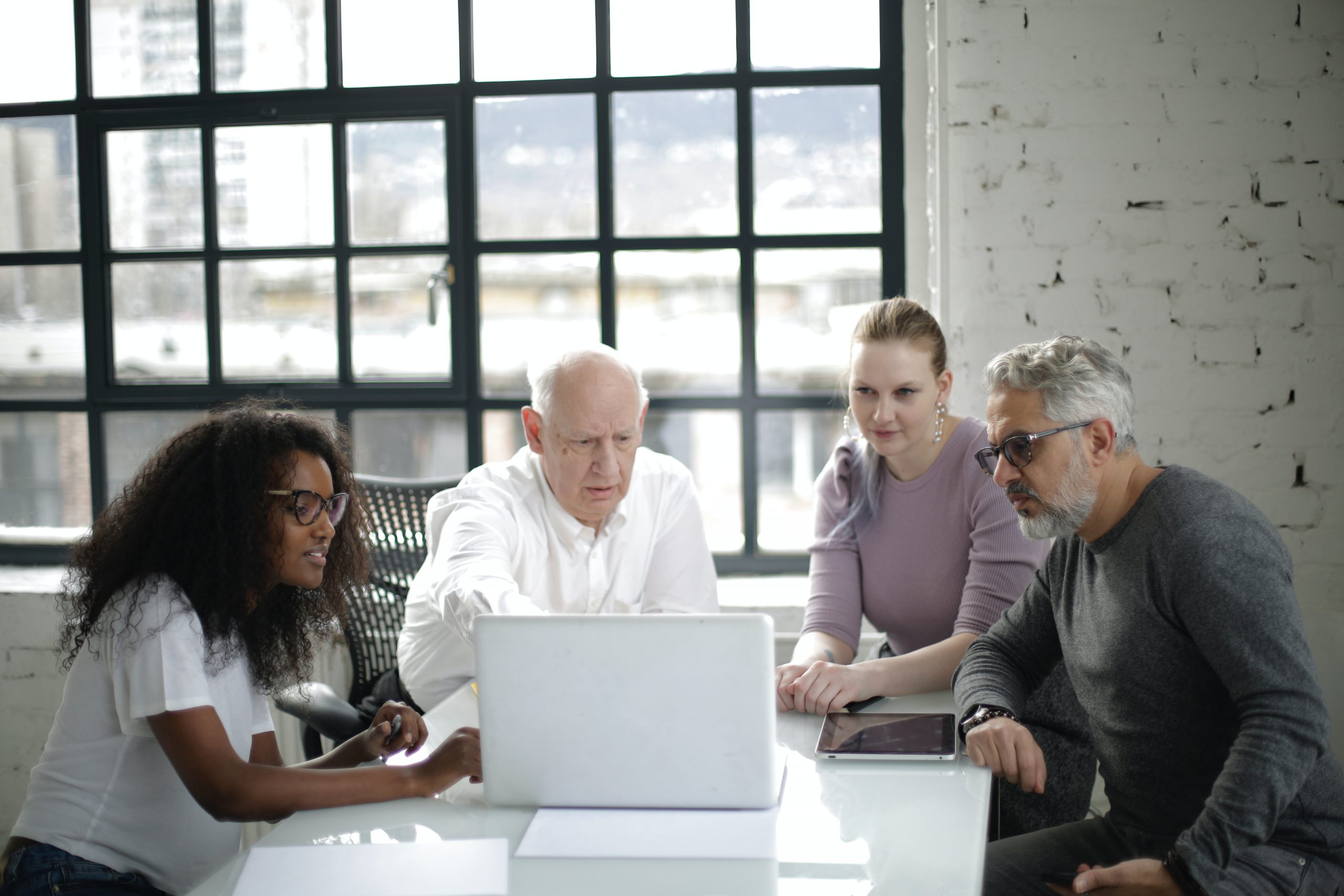 Tips On How To Run A Successful Adult Day Care Agency